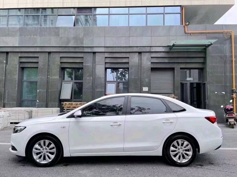 成都22年别克英朗3