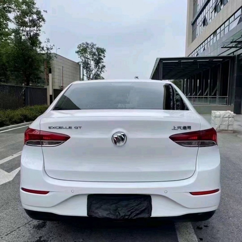 成都22年别克英朗6