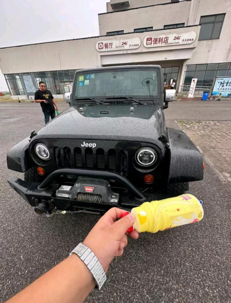唐山18年Jeep牧马人1