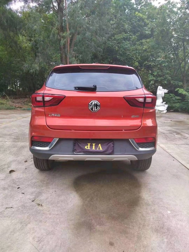 桂林18年名爵ZS7