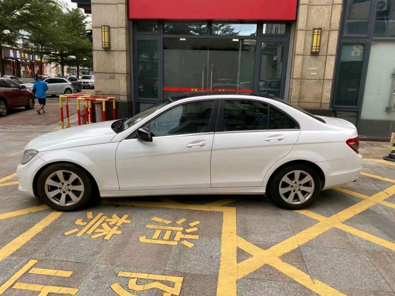 珠海11年奔驰C3