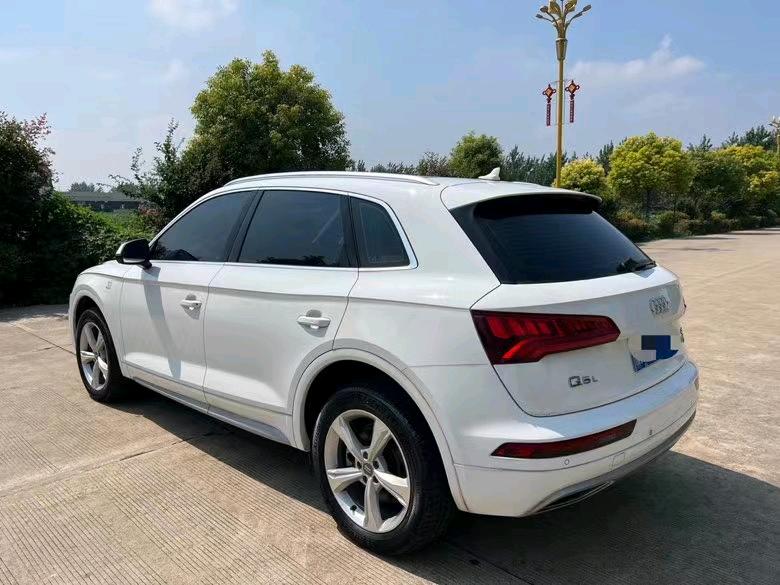 盐城20年奥迪Q55