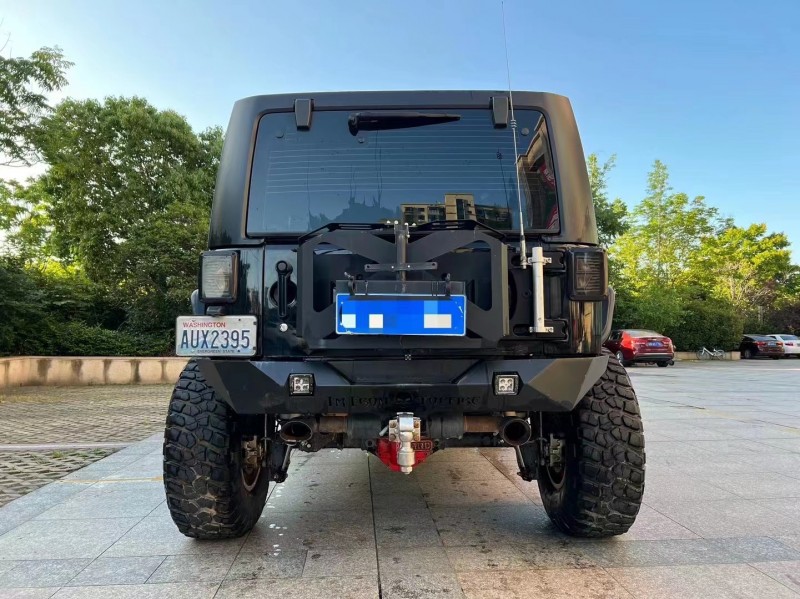 安順19年Jeep牧馬人9