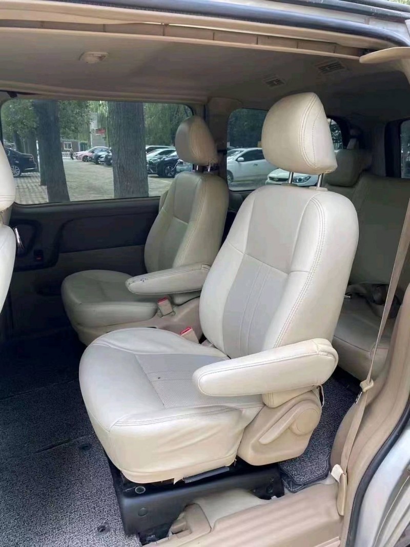 济南12年别克GL85