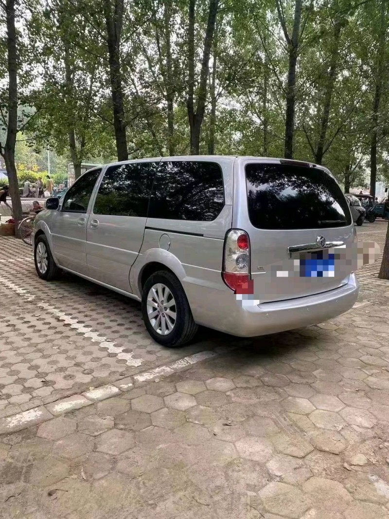 济南12年别克GL88