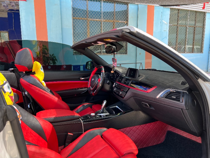 成都18年宝马2系3