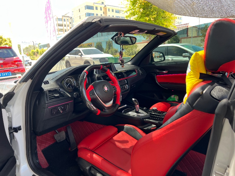 成都18年宝马2系6