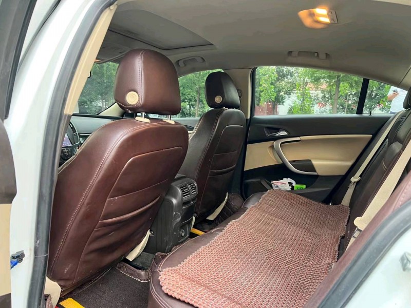 东营14年别克君威4