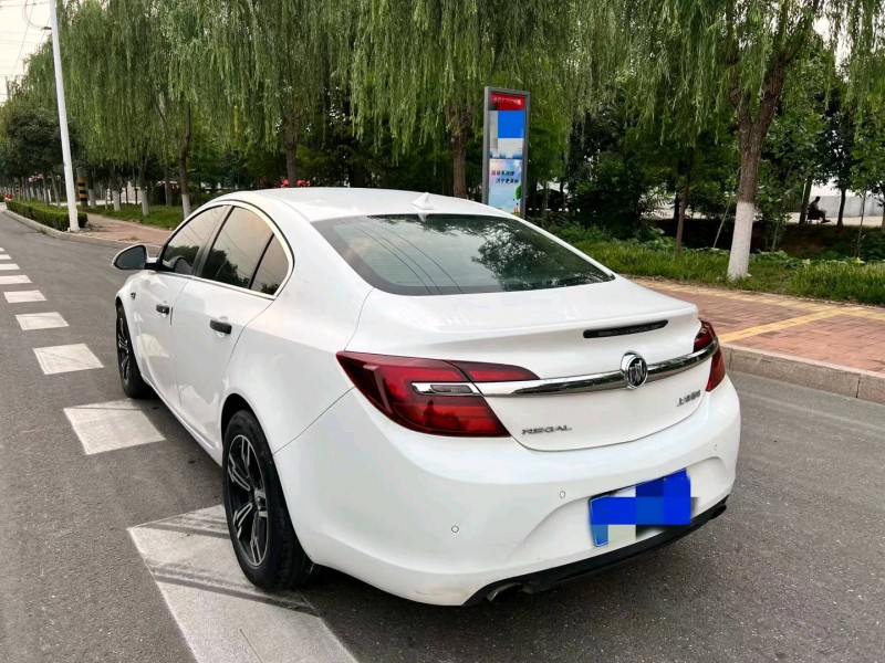 东营14年别克君威8