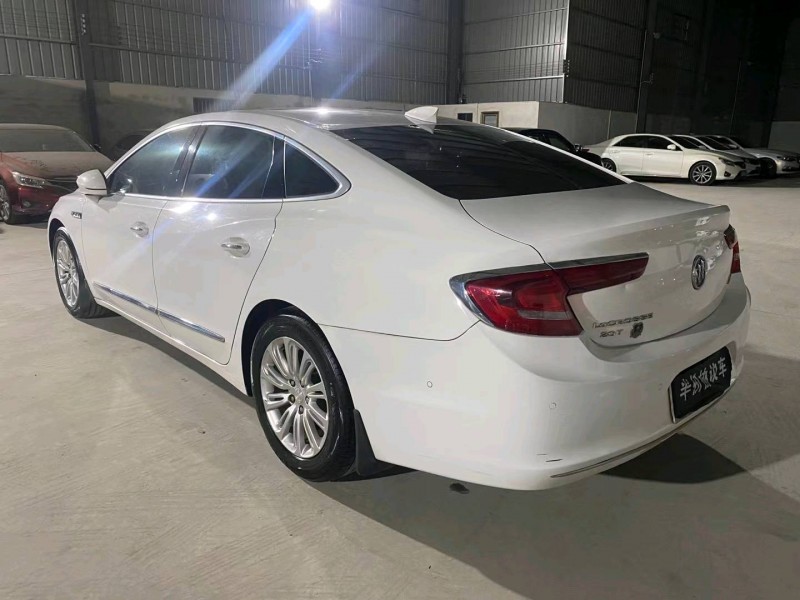 广州18年别克君越9