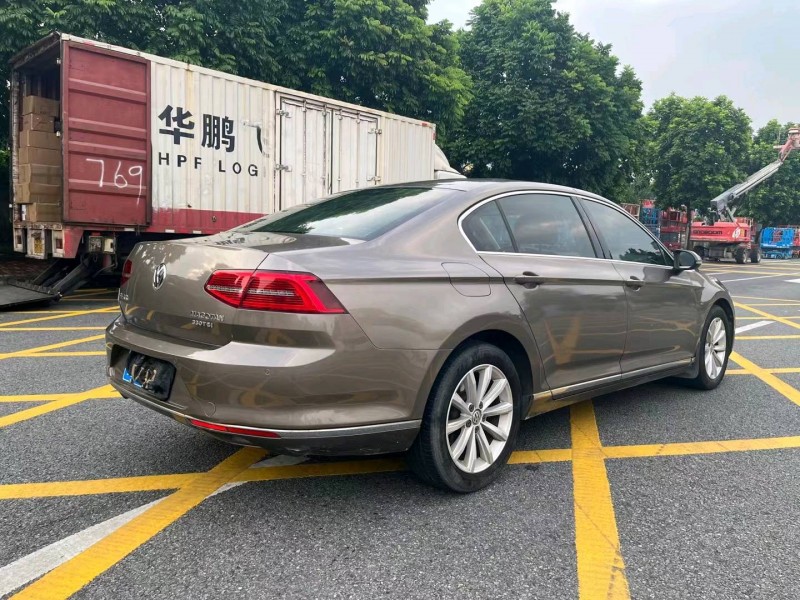 广州16年大众迈腾8