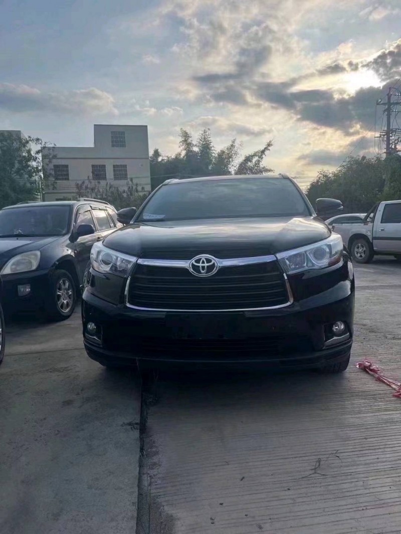 邯郸17年丰田汉兰达1