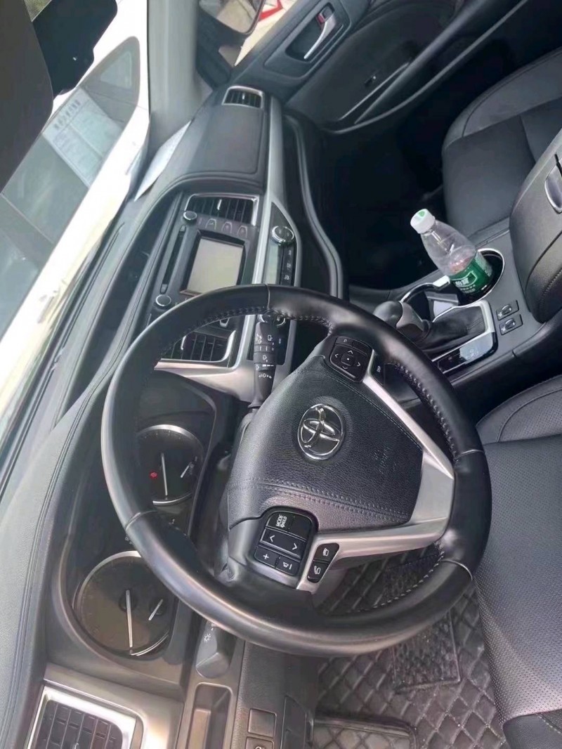 邯郸17年丰田汉兰达5