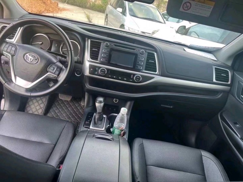 邯郸17年丰田汉兰达7