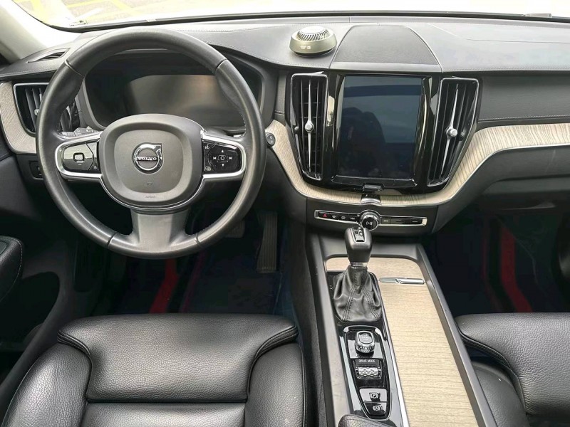 广州19年沃尔沃XC604