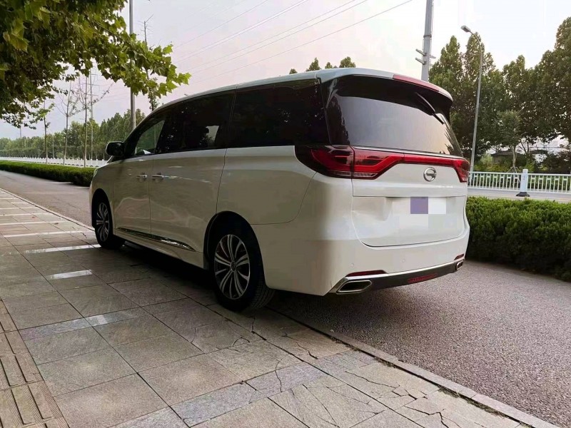 枣庄20年传祺M87