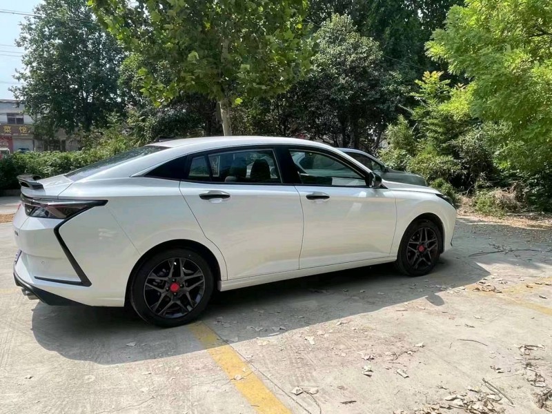 济宁22年东风奕炫2