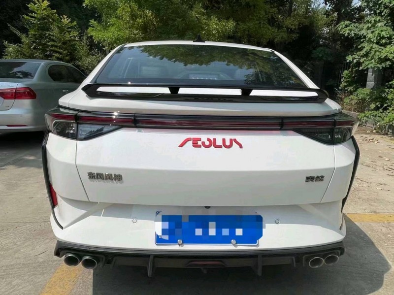 济宁22年东风奕炫3