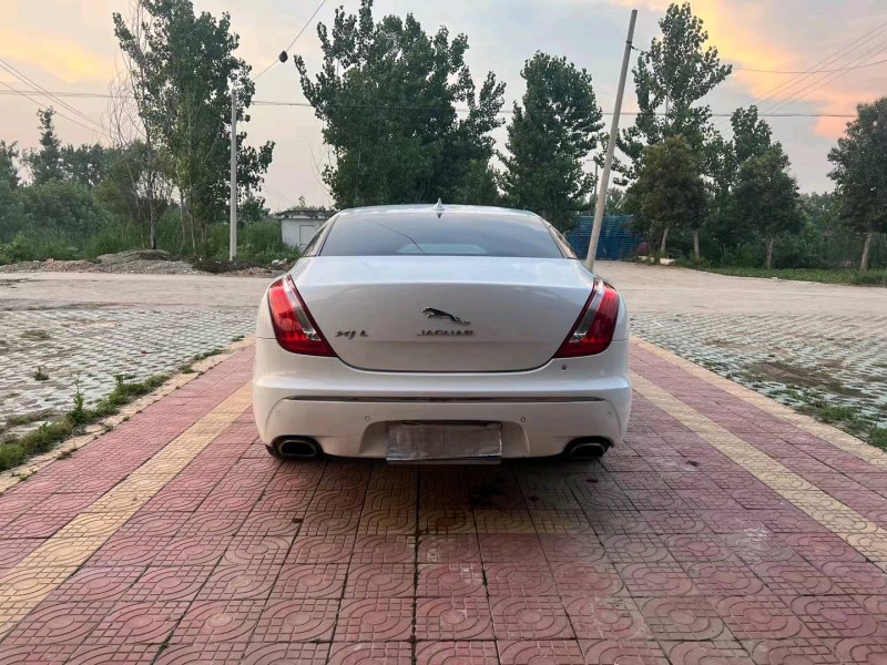 徐州15年捷豹XJL9