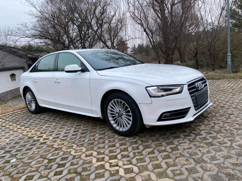 潍坊16年奥迪A4L7