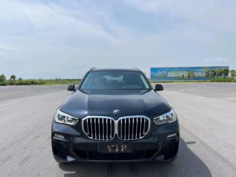 盐城19年宝马X51