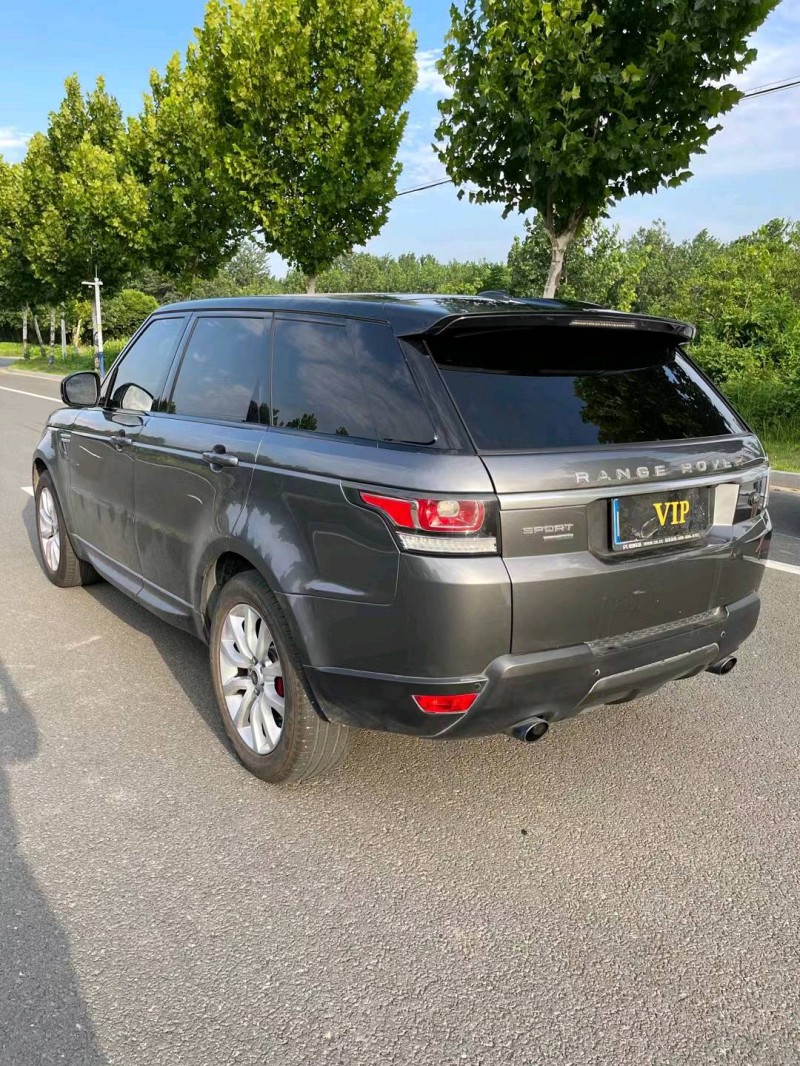 徐州14年路虎揽胜运动7