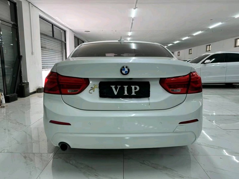 廊坊17年宝马1系9