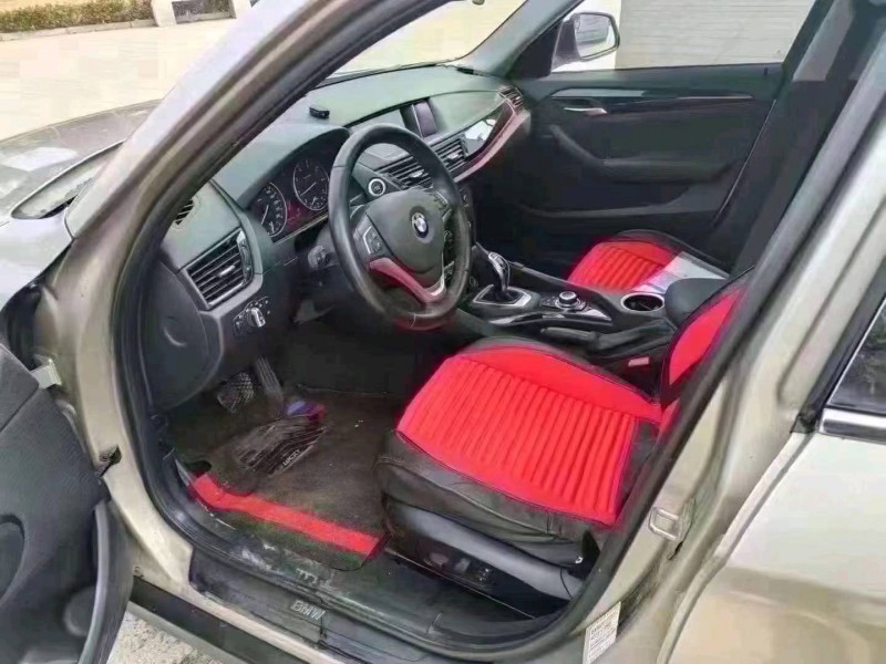 济南15年宝马X16