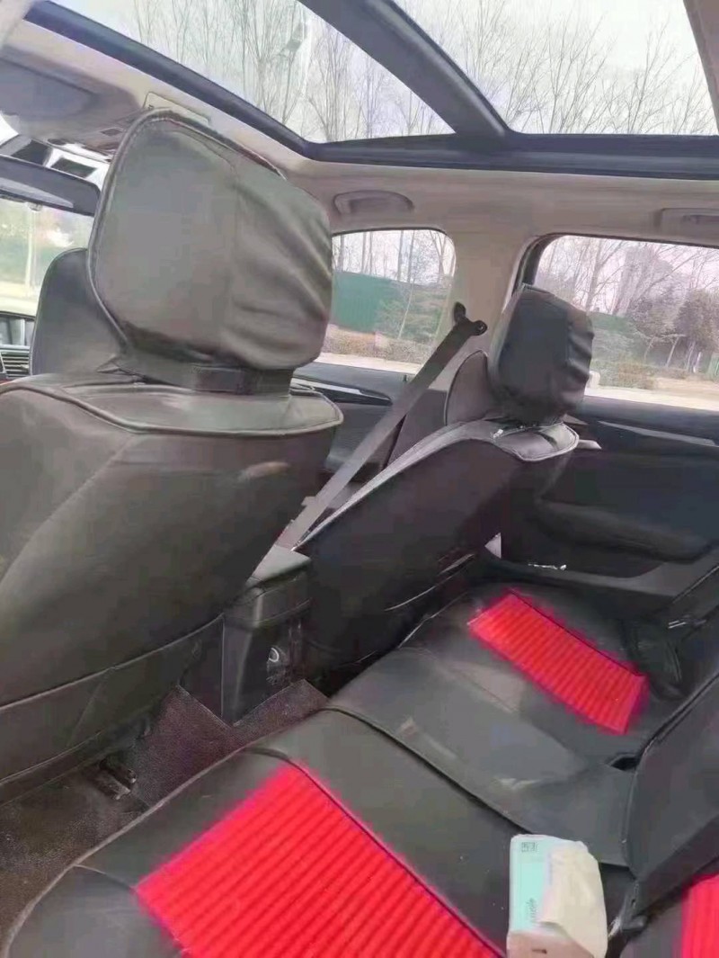 济南15年宝马X18