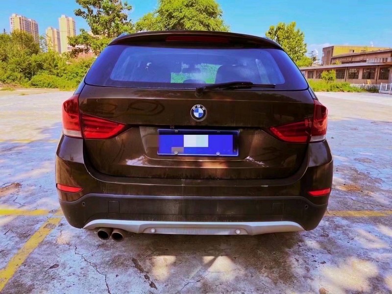 济南15年宝马X19