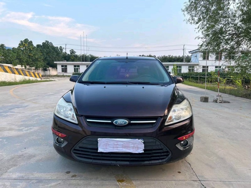 徐州14年福特福克斯1