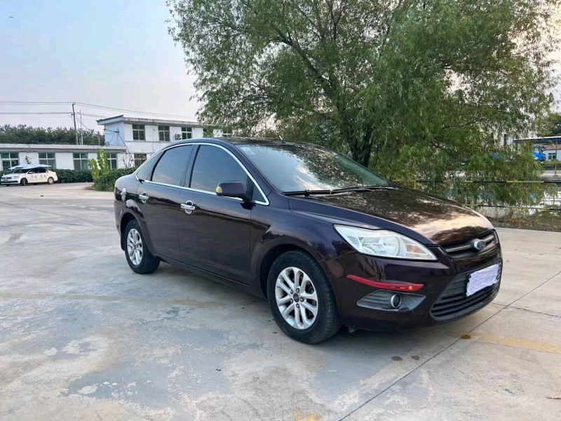 徐州14年福特福克斯3