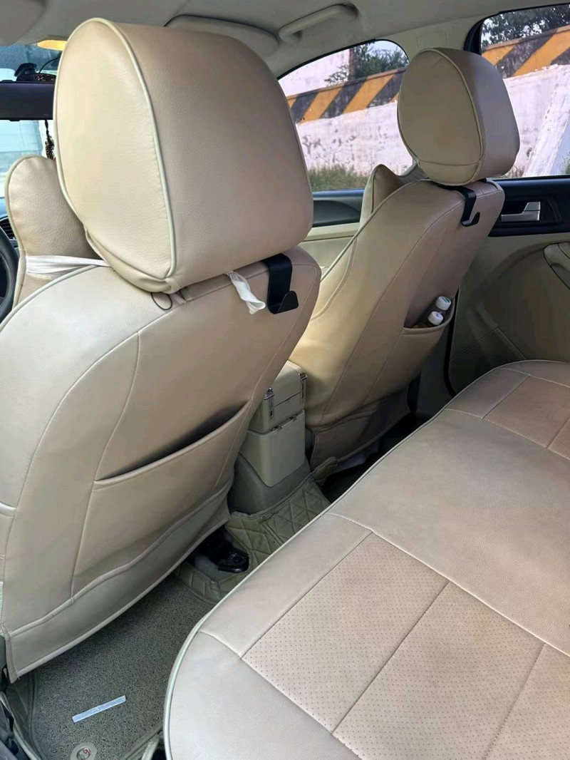 徐州14年福特福克斯5