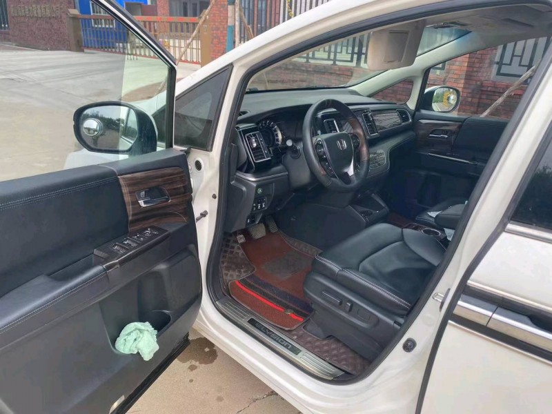 邯郸18年本田艾力绅4