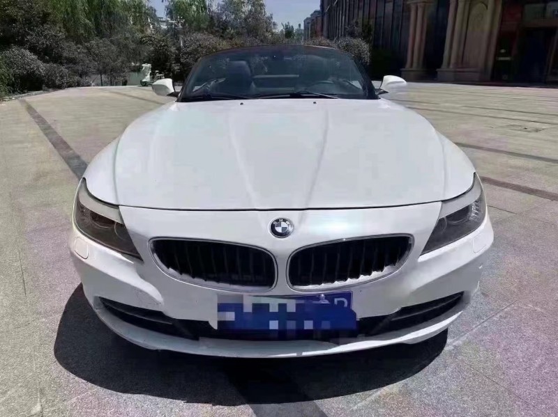 济宁12年宝马Z41