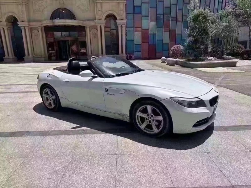 济宁12年宝马Z42