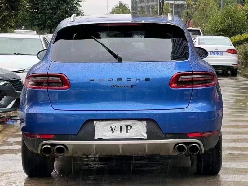 昆明18年保時捷Macan2