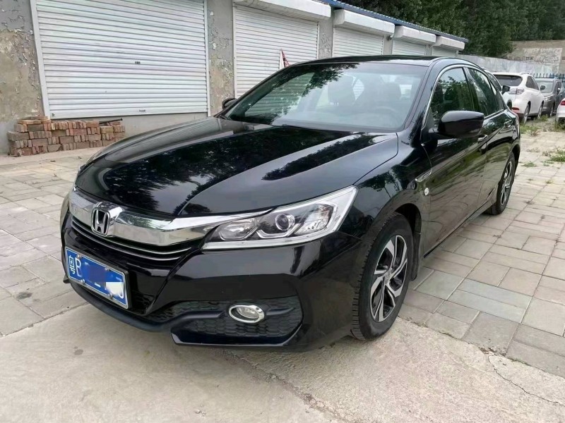 廊坊18年本田雅阁3