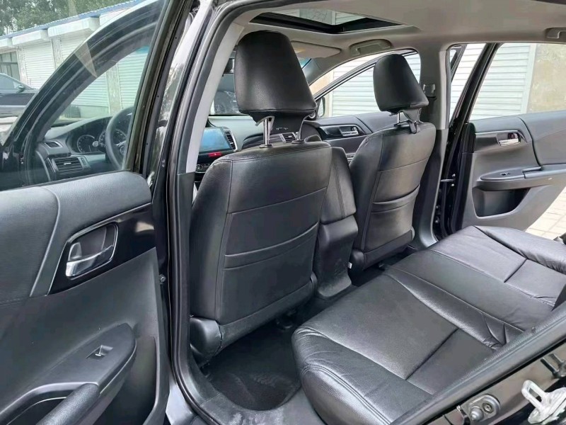 廊坊18年本田雅阁6