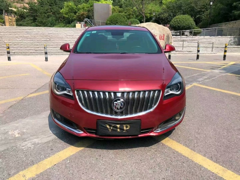 青岛14年别克君威1