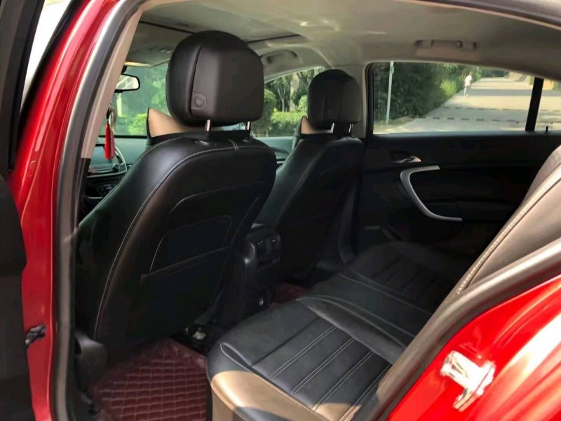 青岛14年别克君威5