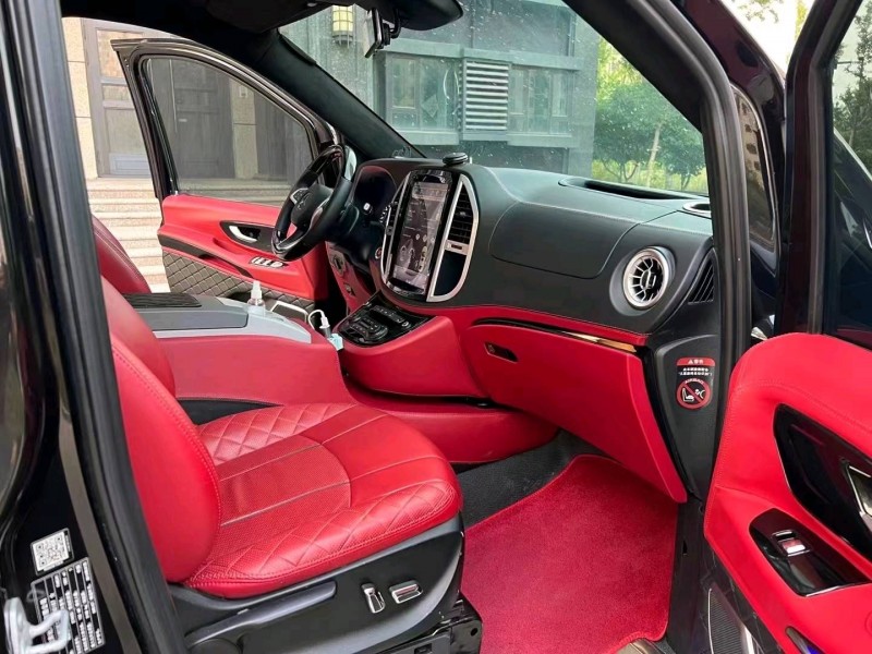 廊坊19年奔驰威霆4