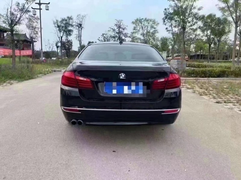 济宁14年宝马5系8