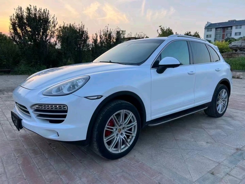 廊坊15年保时捷卡宴3