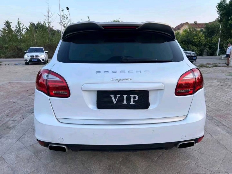 廊坊15年保时捷卡宴9