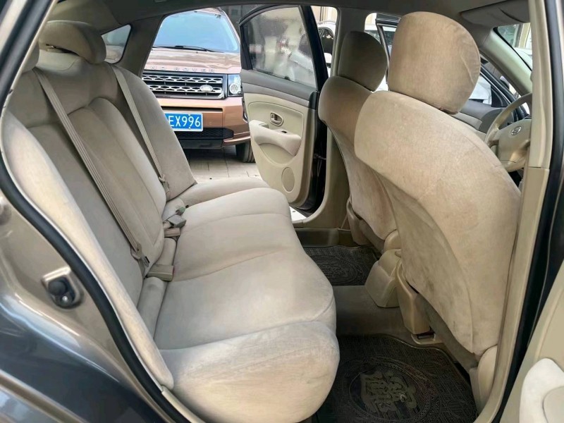 廊坊16年日产轩逸7