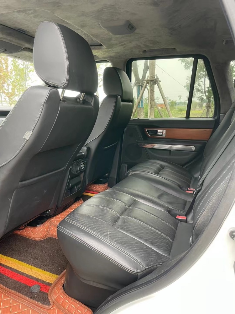 徐州11年路虎揽胜运动7