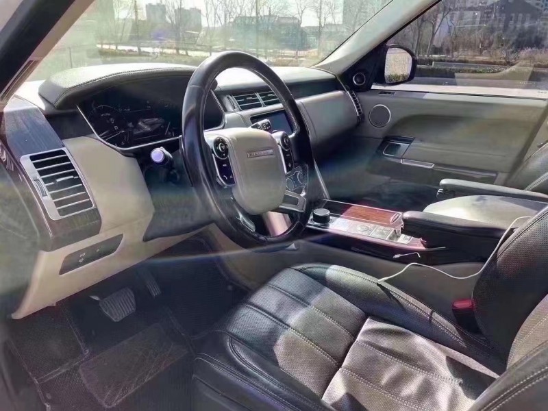 济宁15年路虎揽胜行政8