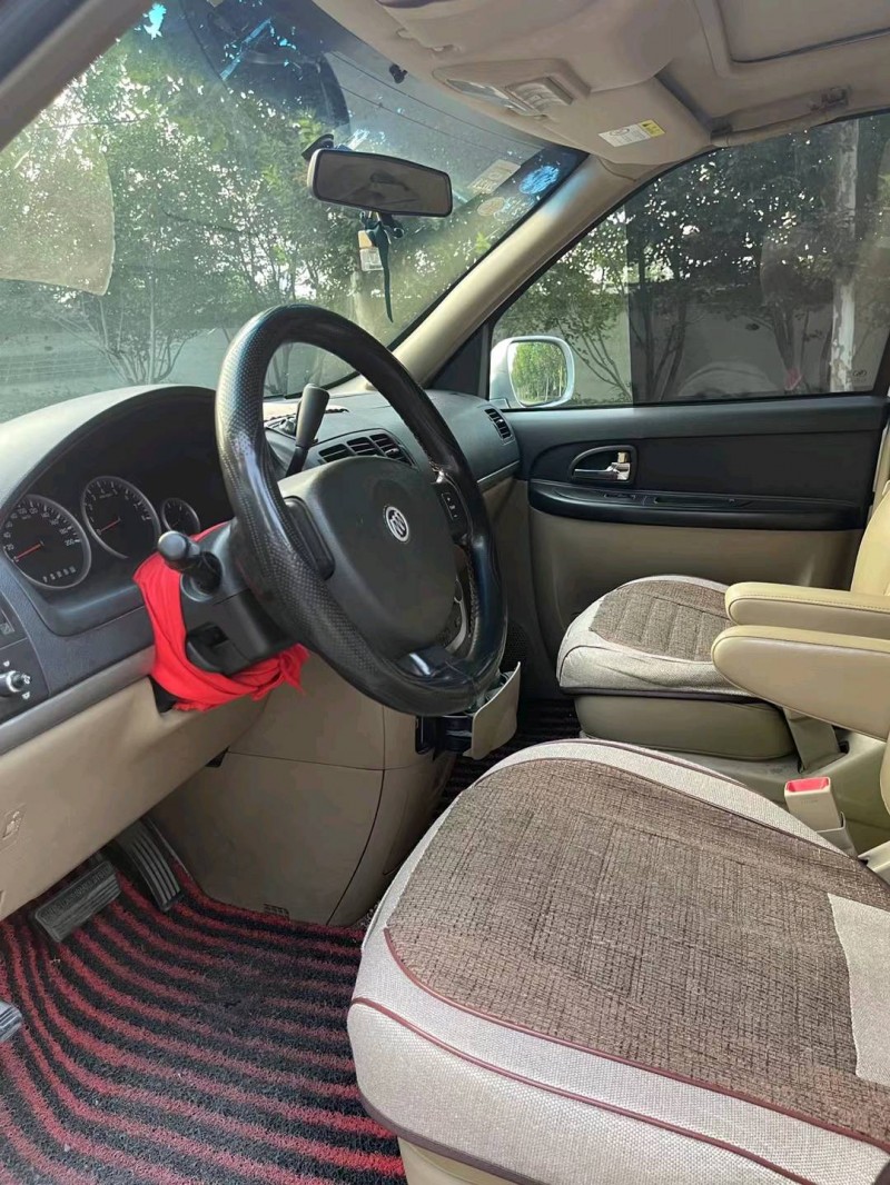 徐州14年别克GL86