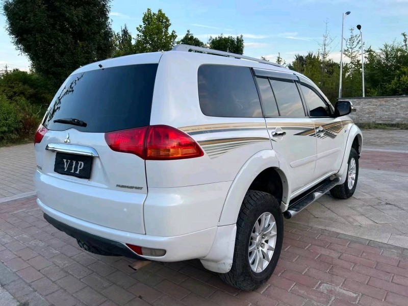 廊坊15年三菱帕杰罗·劲畅5